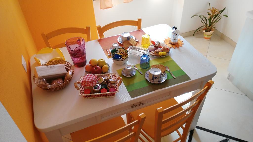 B&B Sa Zodia Guest House Битти Экстерьер фото